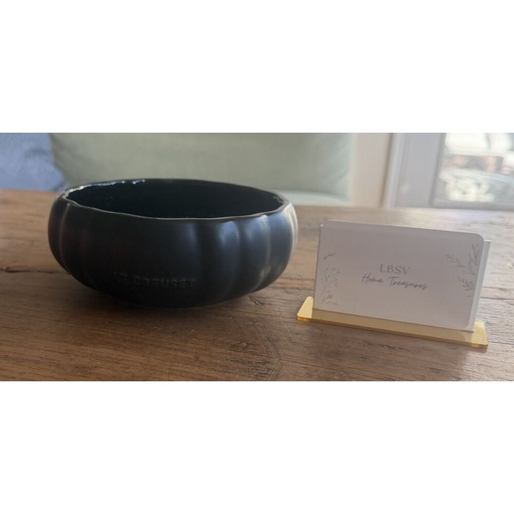 Le Creuset Stoneware Pumpkin Bowl 750ml Soup Cereal Licorice Matte Black NEW